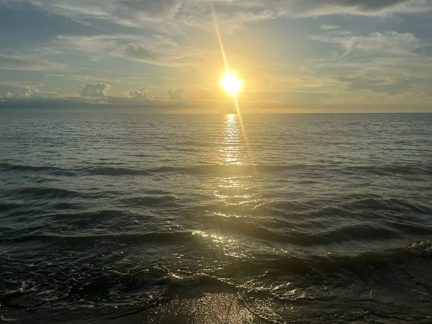 Atardecer en el mar Caribe cerca de Villa Sofía, Necoclí